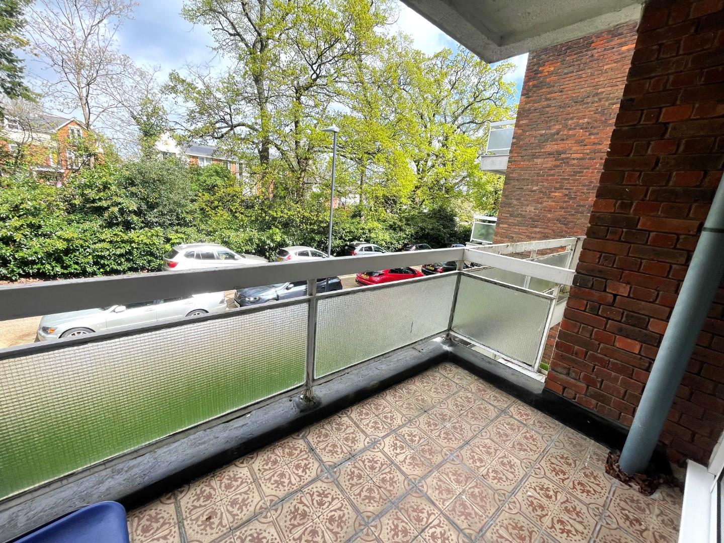 Stonegrove, Edgware